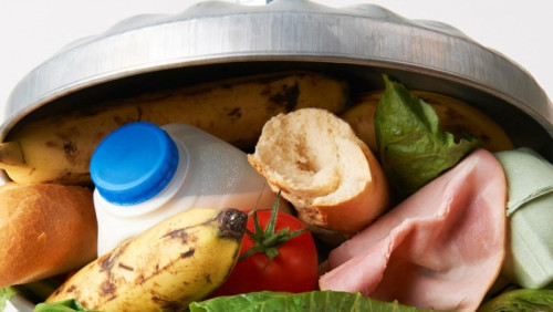 Norwegowie wyrzucają mniej jedzenia: Do 2030 o połowę ograniczą  marnowanie żywności 