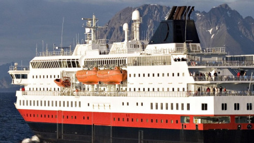Na podbój świata z Hurtigruten. Przewoźnik wprowadza trasy na innych kontynentach