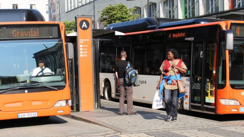 Kontrole w autobusach w całym kraju: za niezapięte pasy nawet 1 500 koron mandatu