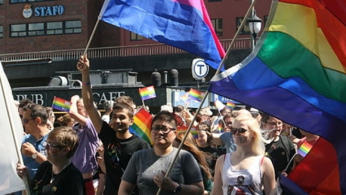 Kościół Norwegii i prawicowi politycy na paradzie równości. Jutro Oslo Pride przejdzie ulicami stolicy