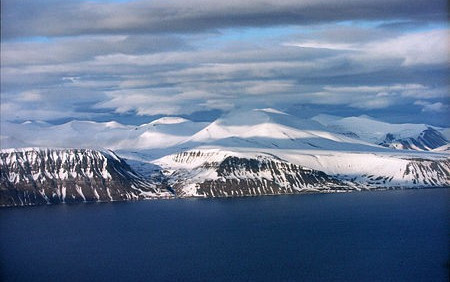 Svalbard –kraina lodu, zorzy i białych niedźwiedzi