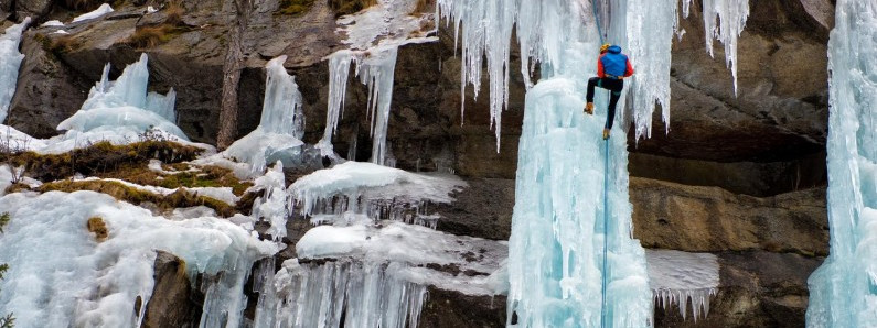 Sport, adrenalina, piękne widoki – spróbuj wspinaczki lodowej!