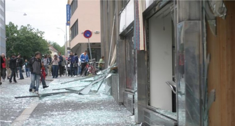 „Nikt nie wcisnął czerwonego guzika": Atak Breivika wstrząsnął Norwegami. I był brutalną lekcją