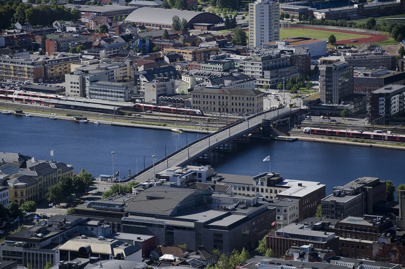 Legalność decyzji Drammen jest obecnie oceniana przez Administratora Stanowego.
