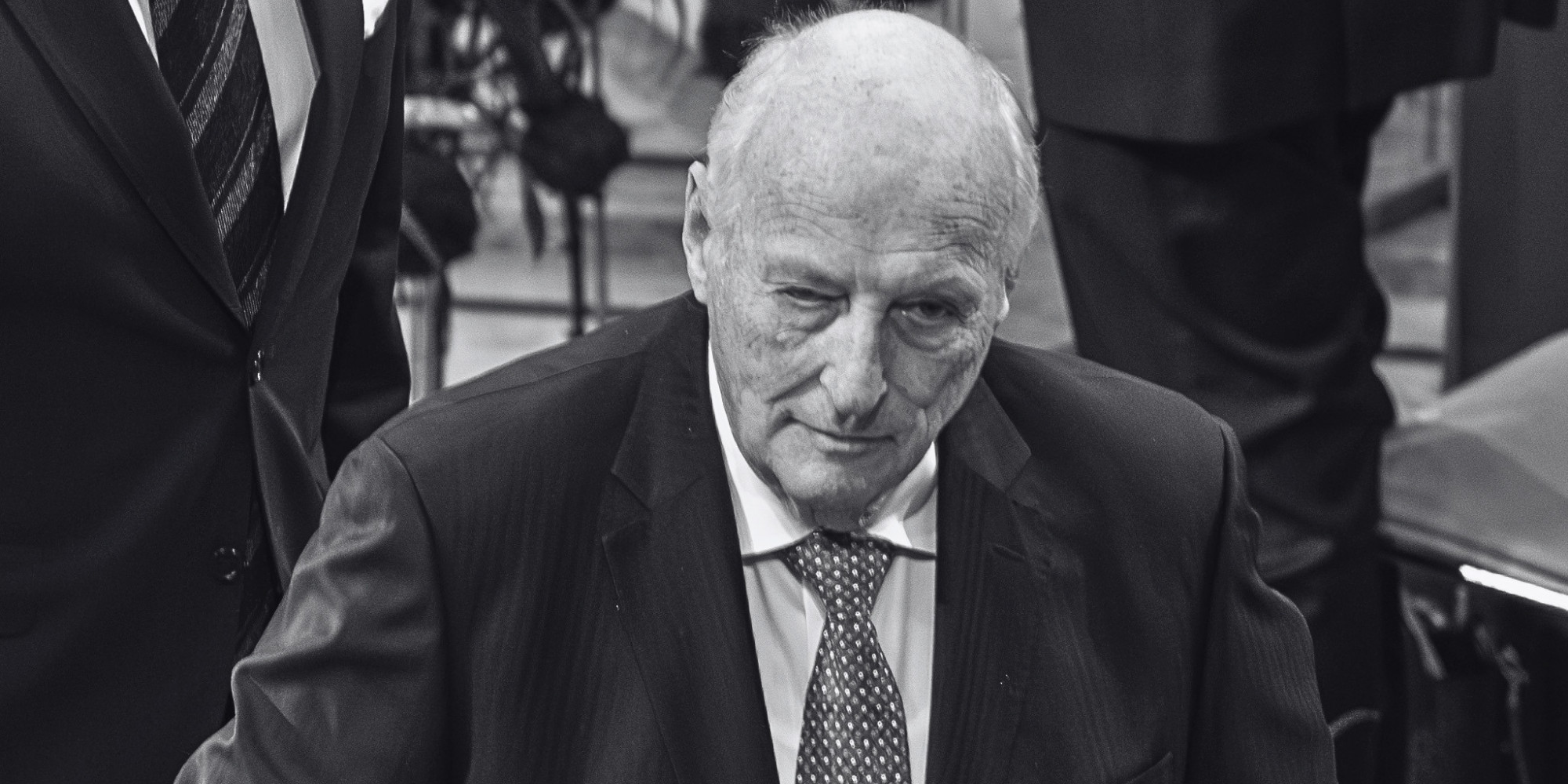 Harald al V-lea a fost internat în spital între 17 și 28 august.