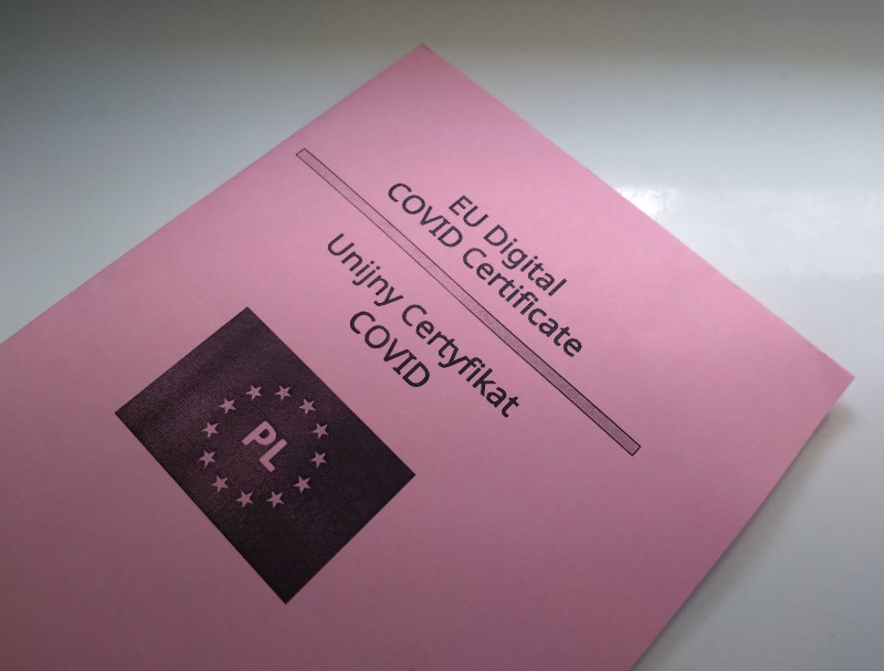 Od 24 czerwca Norwegia może weryfikować certyfikaty covid-19 z innych krajów UE/EOG, jeśli są one połączone z EUDCC.