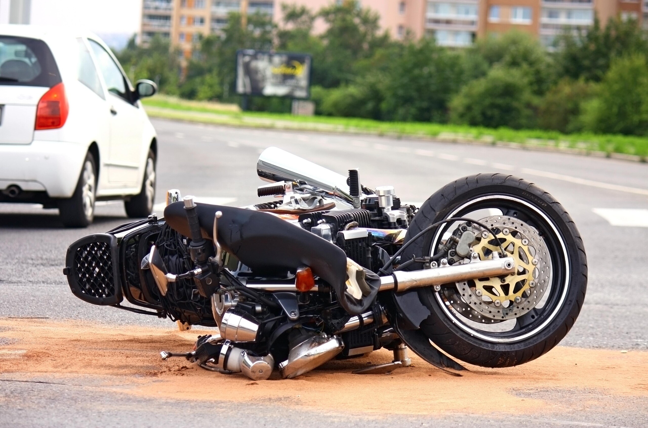 Motocykliści należą do grupy o wyższym ryzyku śmiertelnych wypadków.