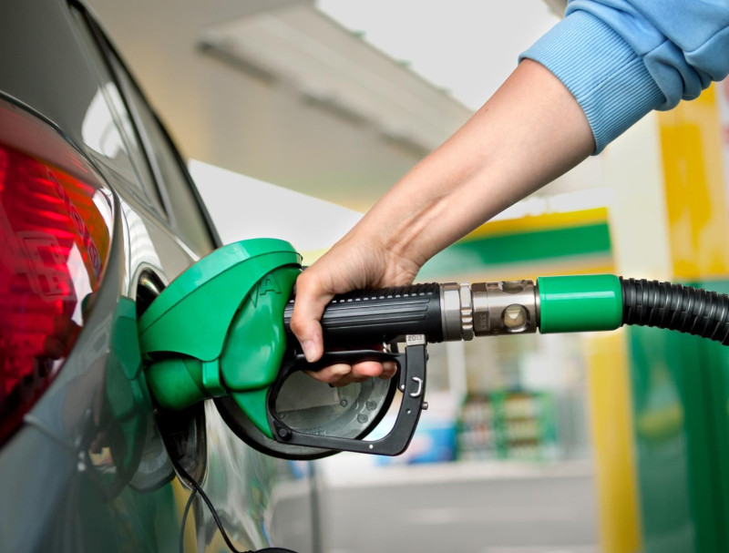 Średnia cena oleju napędowego, według danych z 25 lipca, wyniosła w Norwegii 22,91 NOK. Z kolei za litr benzyny kierowcy płacą średnio 23,70 NOK.