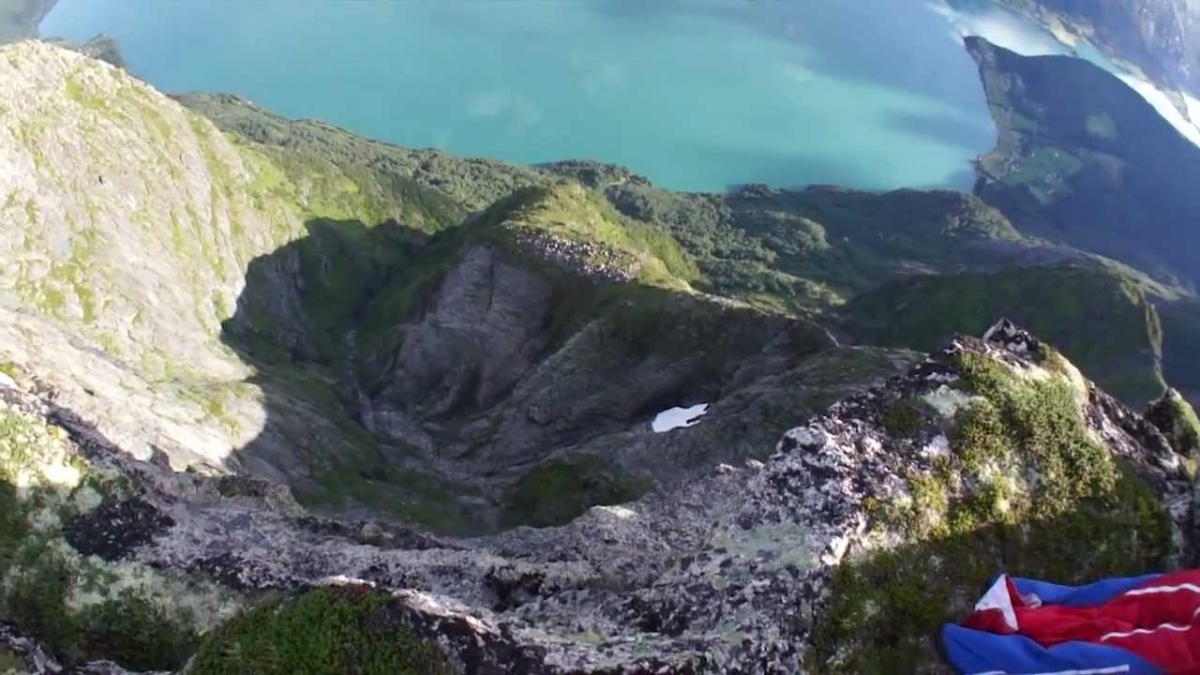 Slopeflying in Stryn, Norway by Jokke Sommer