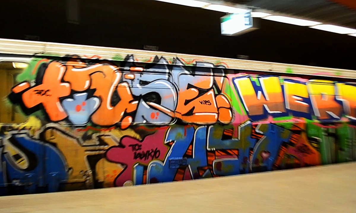 Kokot Official Vandal - Hit The Road