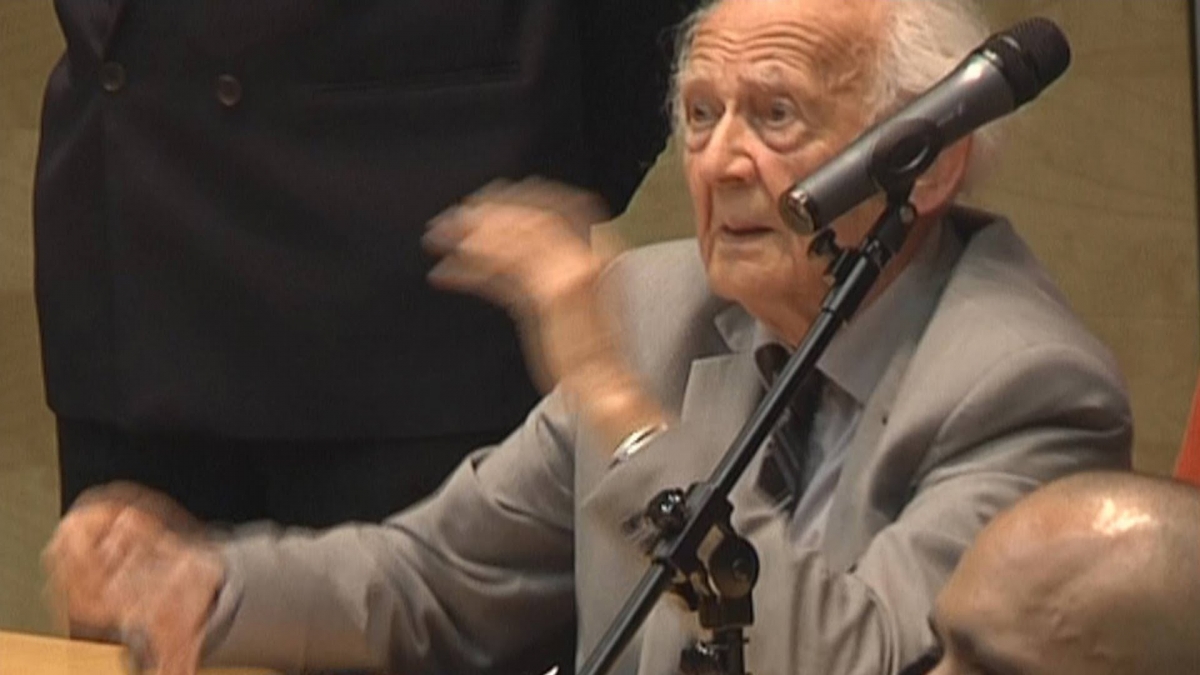 Bauman wygwizdany na UWr - CAŁOŚĆ TYLKO TUTAJ