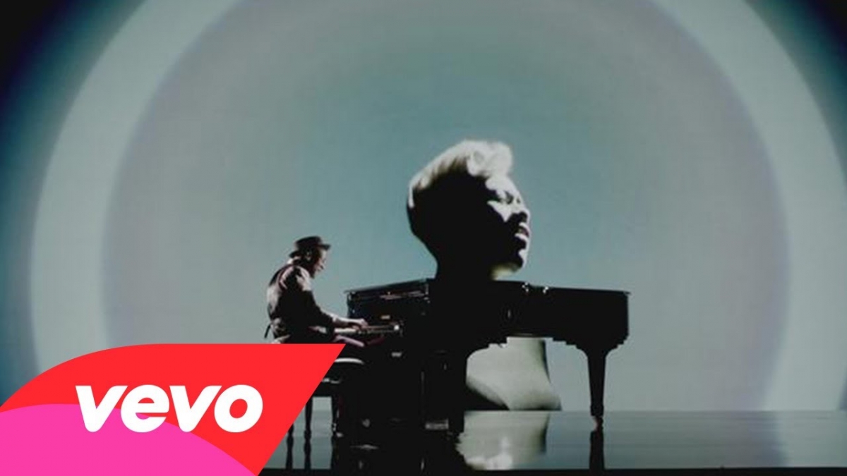 Labrinth - Beneath Your Beautiful ft. Emeli Sandé
