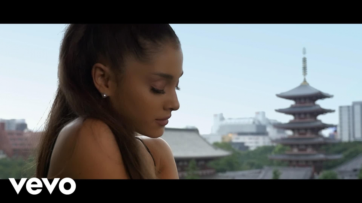 Andrea Bocelli, Ariana Grande - E Più Ti Penso