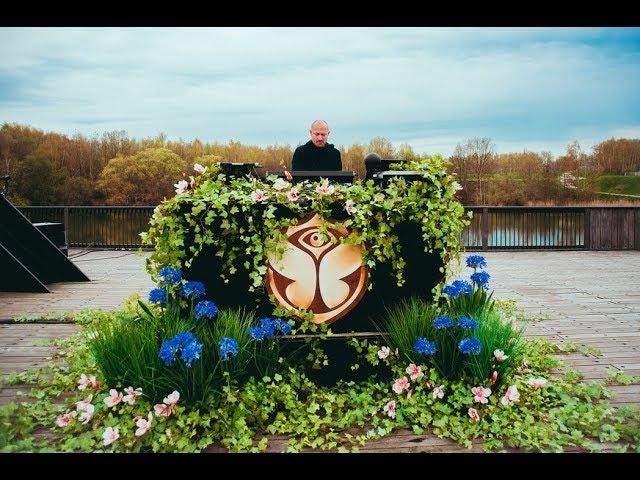100 Days until Tomorrowland | Paul Kalkbrenner - LIVE