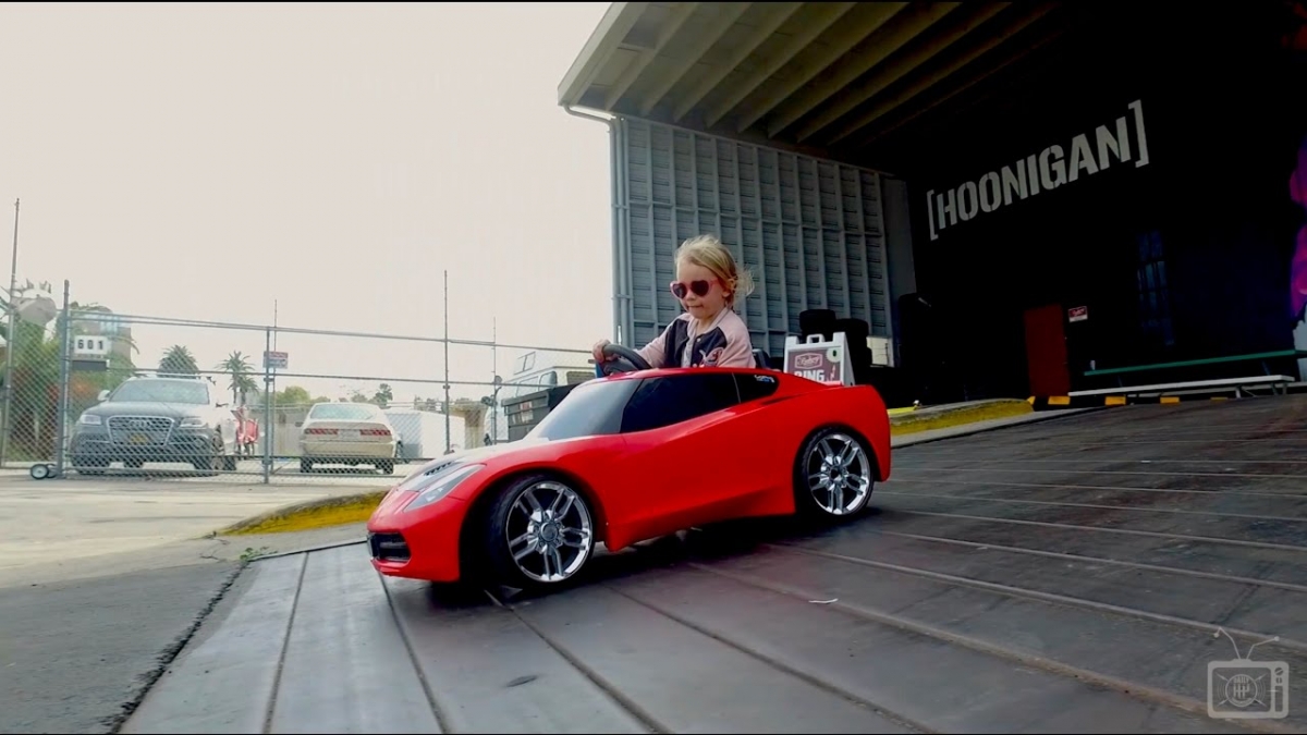 [HOONIGAN] Daily Transmission 003 - 5 Year-Old Lila Kalis Shreds the Donut Garage
