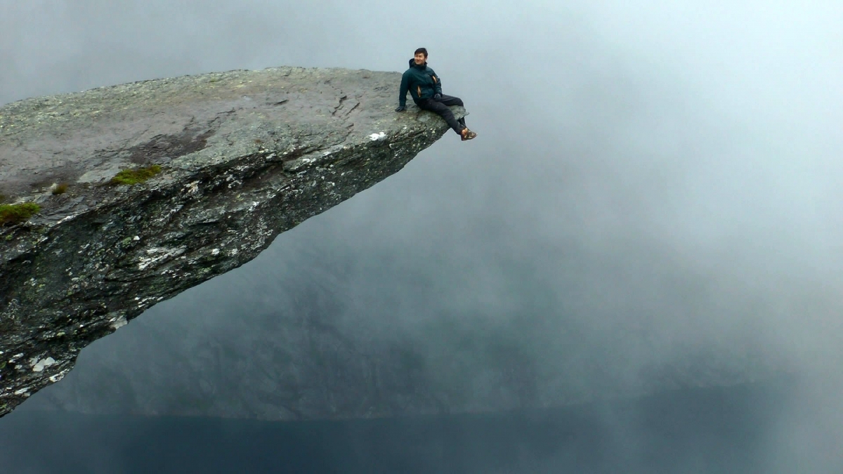 Hike to Trolltunga, Norway in HD