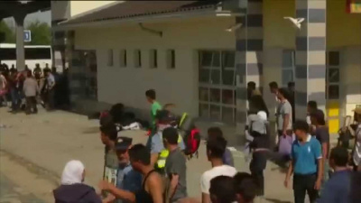 Refugees cause chaos in Croatia