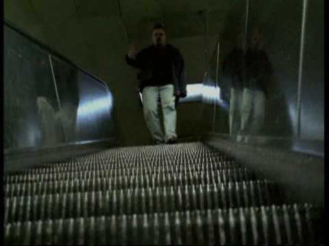 KULT - Dziewczyna bez zęba na przedzie [OFFICIAL VIDEO]